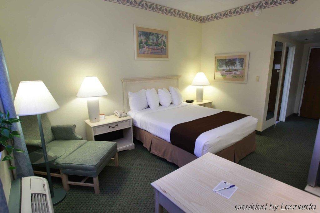 Wyndham Garden Hotel - Jacksonville Room photo